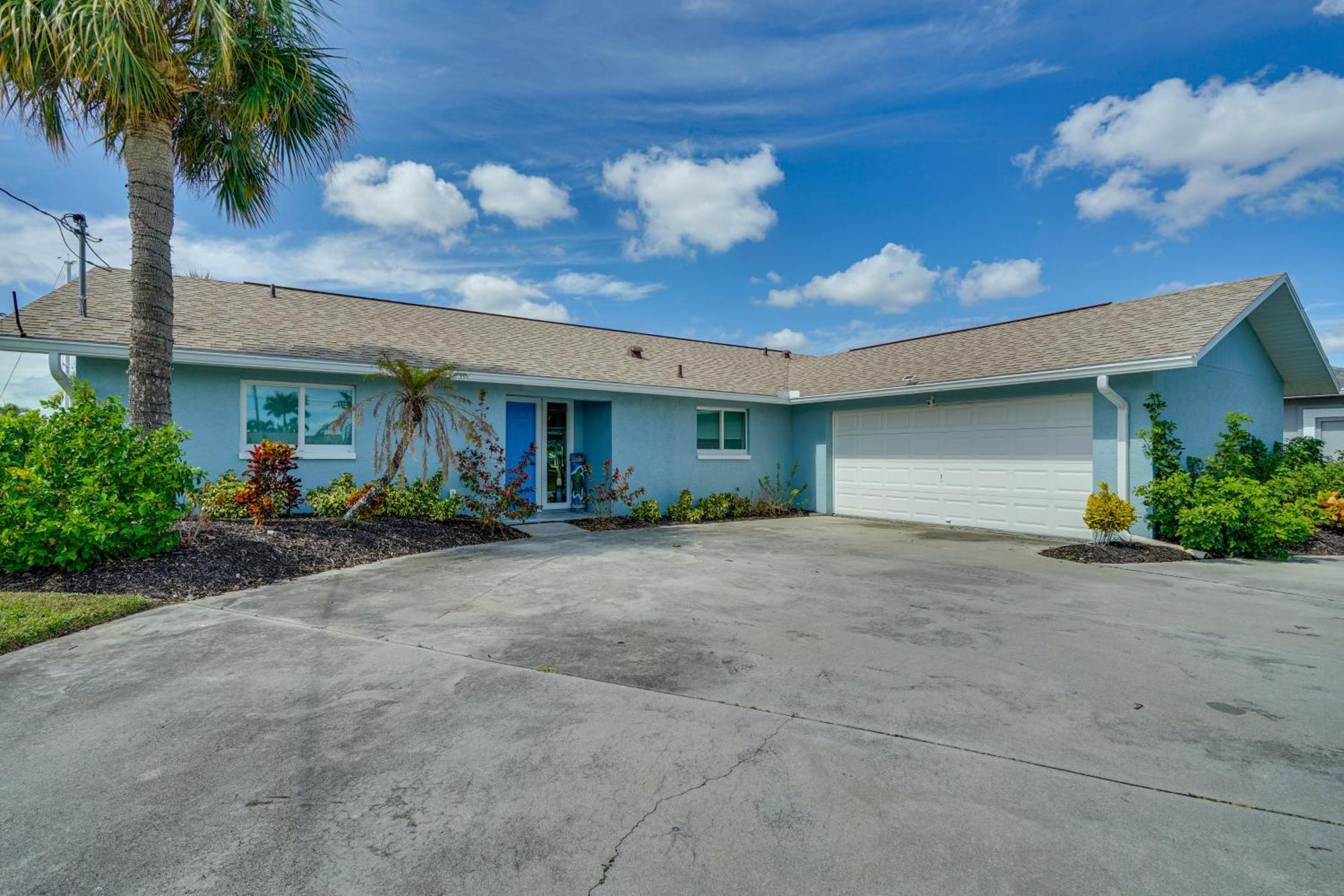 Beachy Cape Coral Home - Swim, Fish, Boat! エクステリア 写真