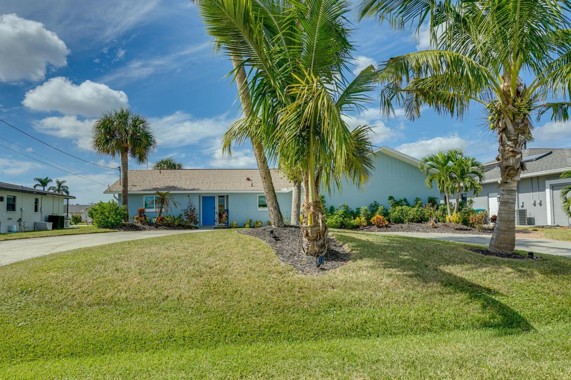 Beachy Cape Coral Home - Swim, Fish, Boat! エクステリア 写真